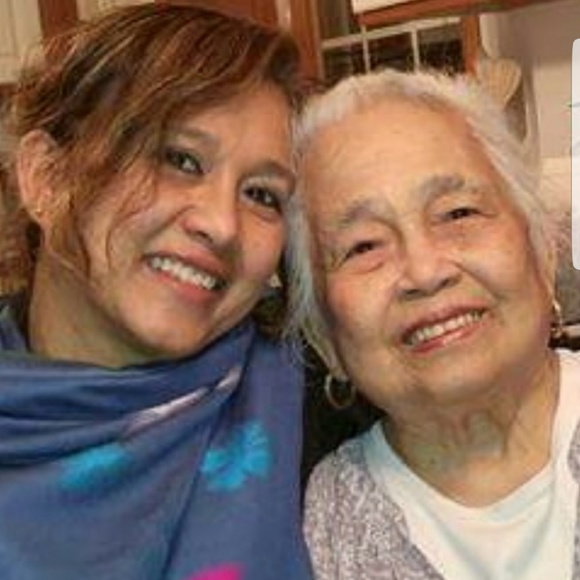 Meet your Posher, Erlinda - Picture 2 of 3